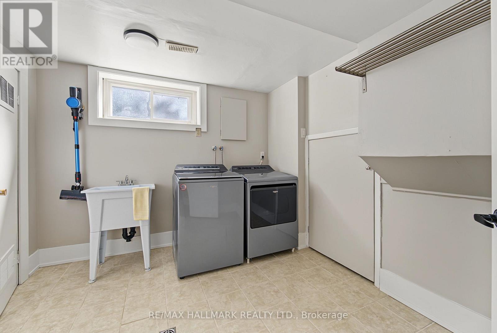 242 Beechgrove Drive, Toronto, ON photo 29