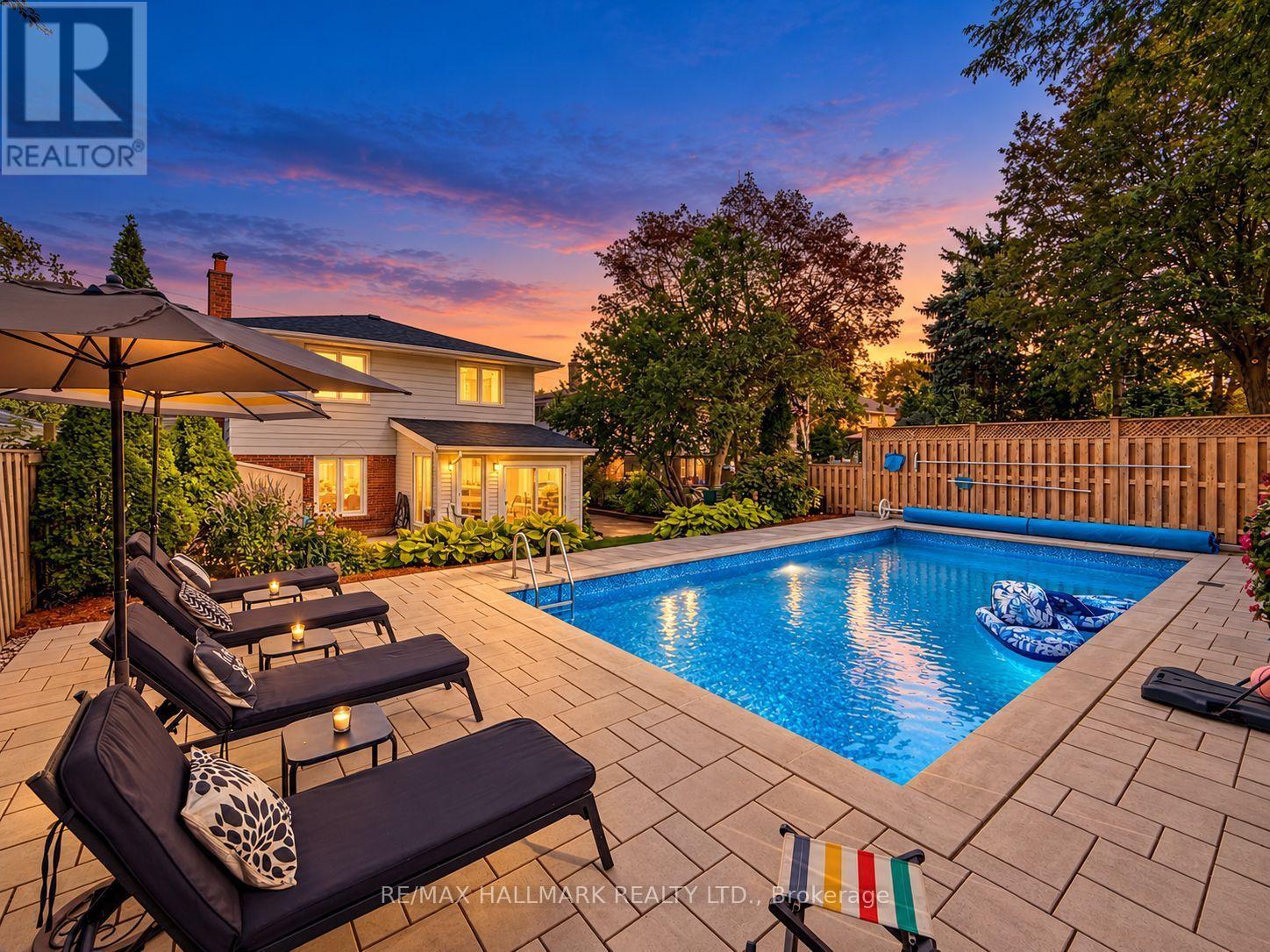 242 Beechgrove Drive, Toronto, ON photo 32