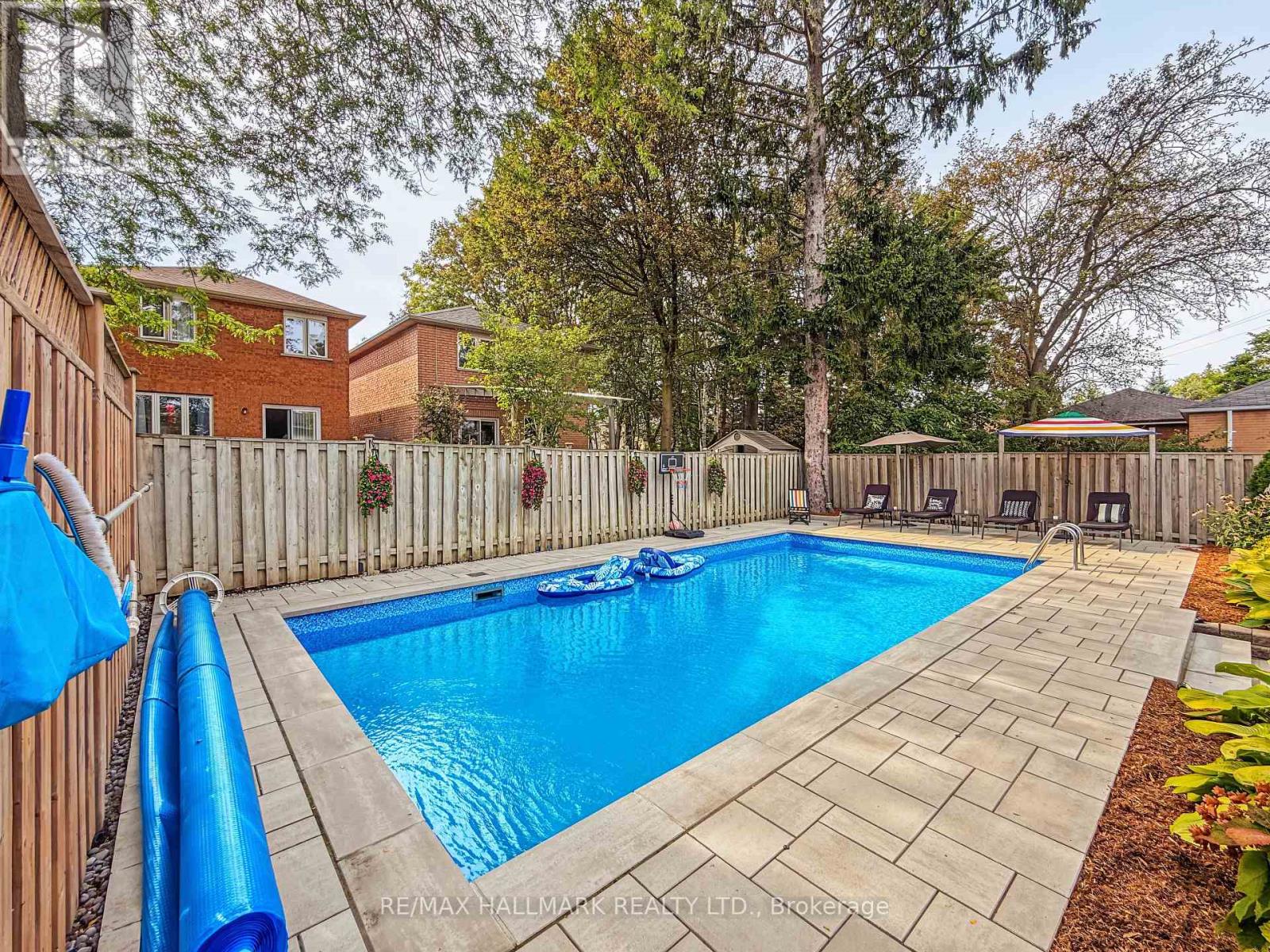 242 Beechgrove Drive, Toronto, ON photo 35