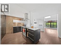 304 141 W 13th Street, North Vancouver, BC V7M1N5 Photo 7