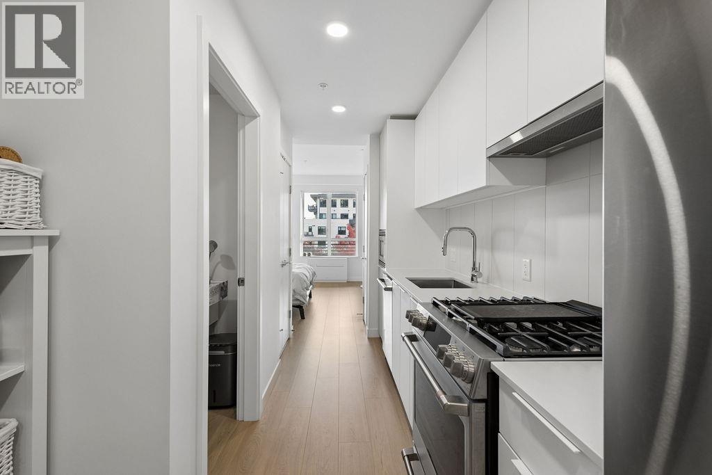 318 2450 Garden Drive, Vancouver — photo 7