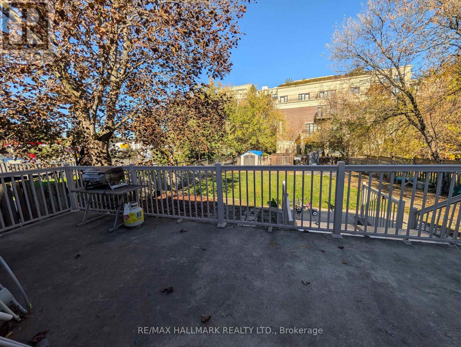 28 Lake Avenue, Richmond Hill, ON photo 14