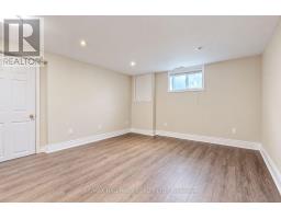 28 Lake Avenue, Richmond Hill, ON L4E3G3 Photo 10