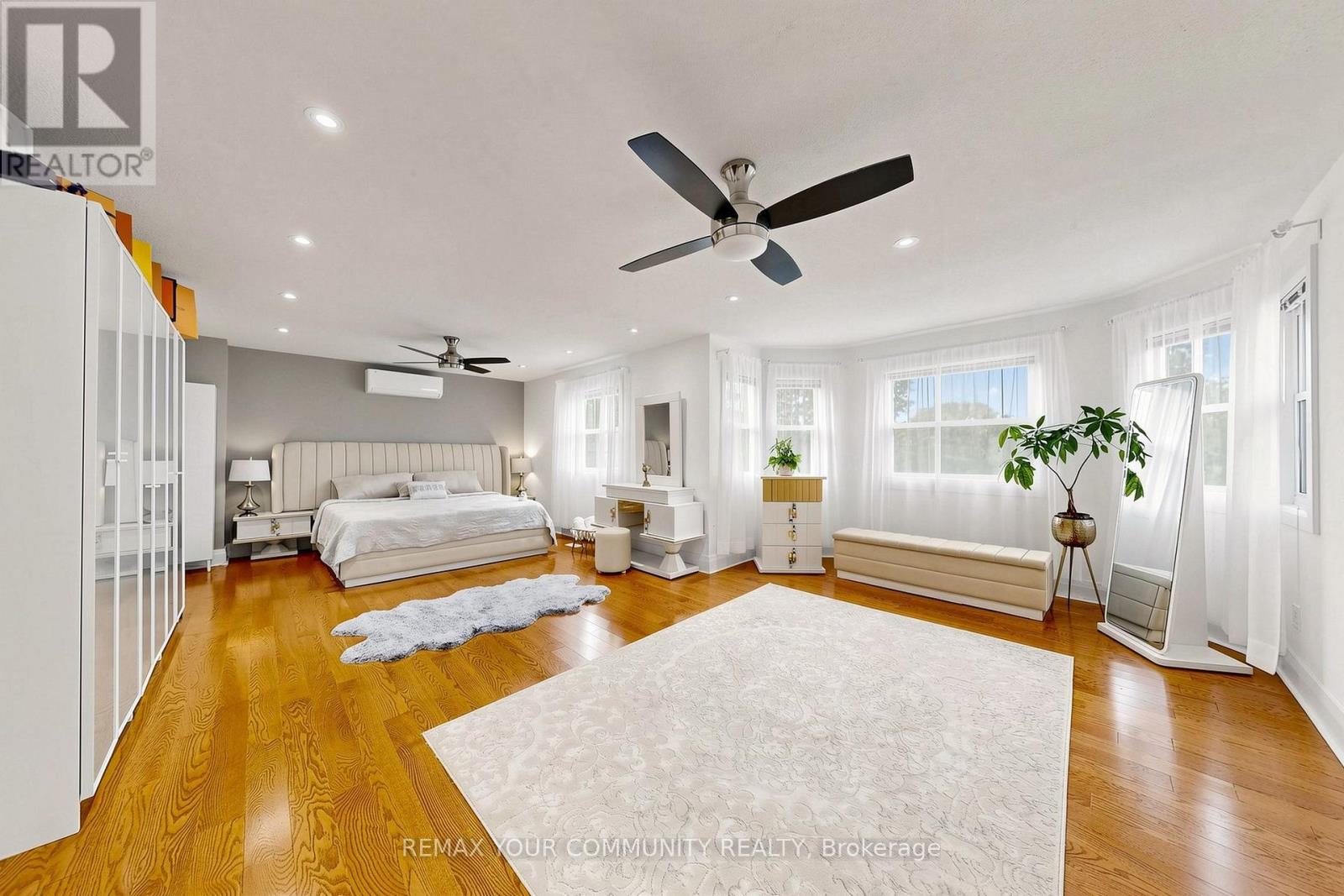 6 Bombay Court, Richmond Hill, ON photo 20