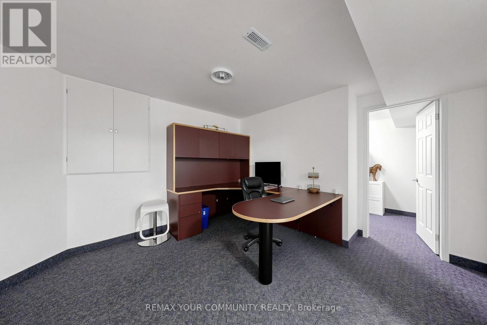 6 Bombay Court, Richmond Hill, ON photo 40