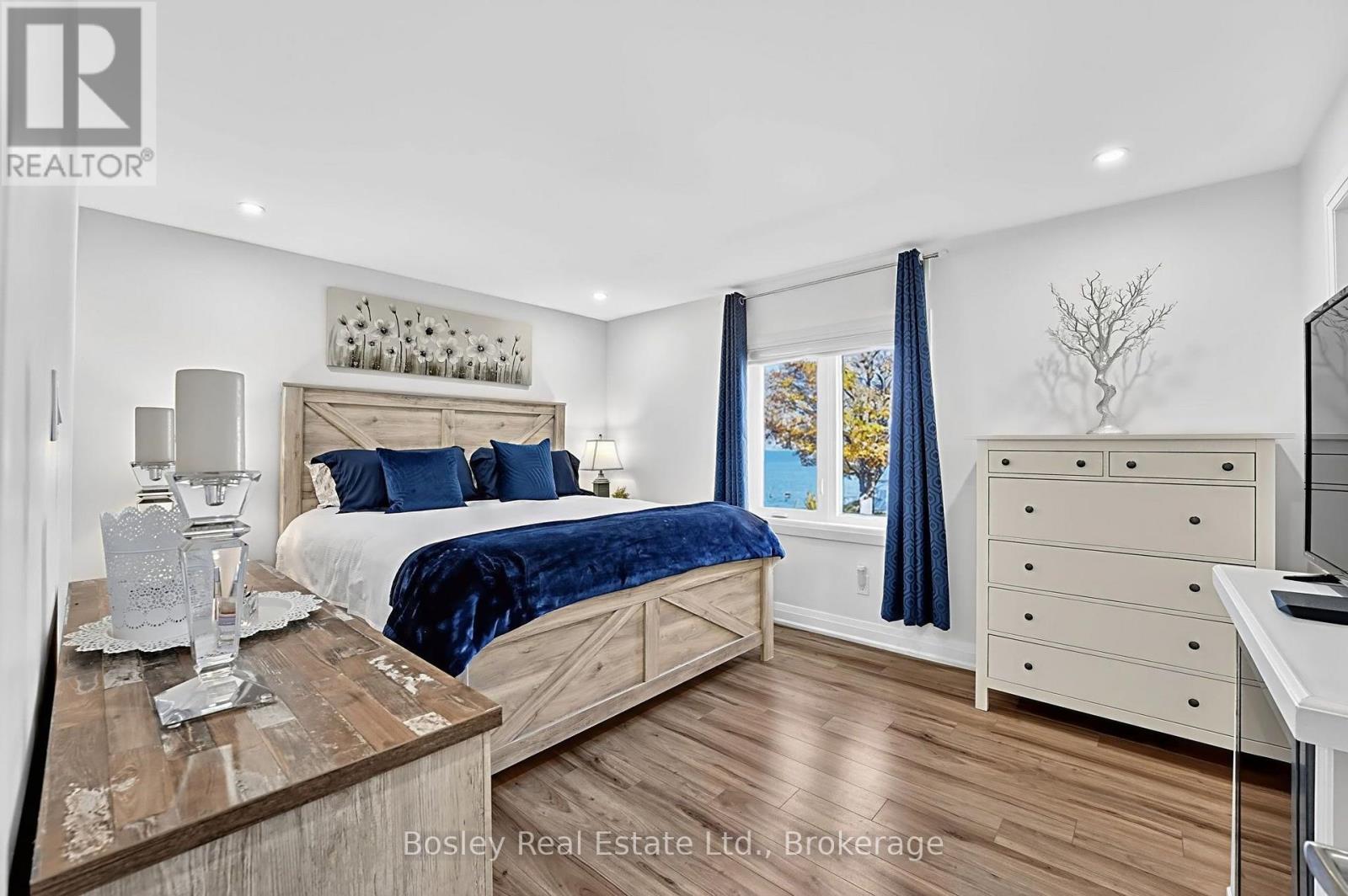 42 Robins Point Road, Tay photo 16