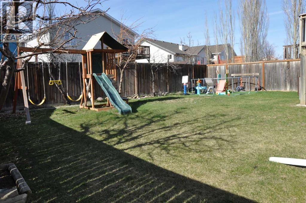 47 Riverbrook Close W, Lethbridge — photo 18