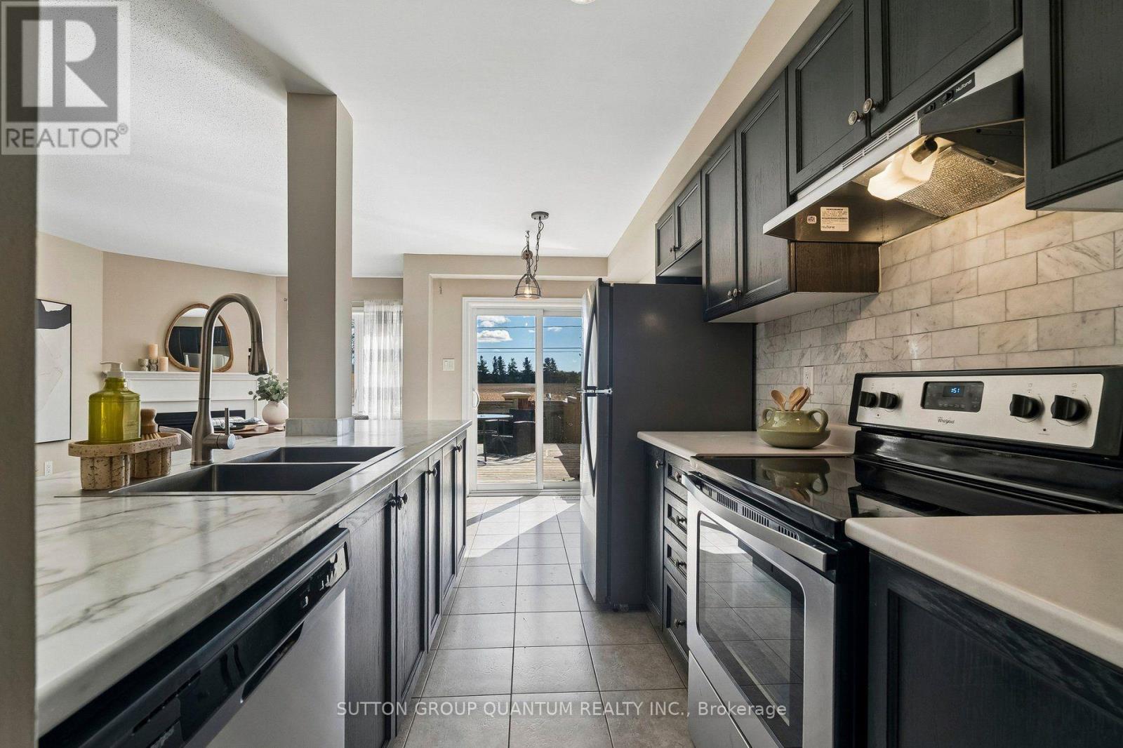 26 Robertson Street, Collingwood, ON photo 11