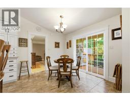 235 Summerhill Row, photo 10