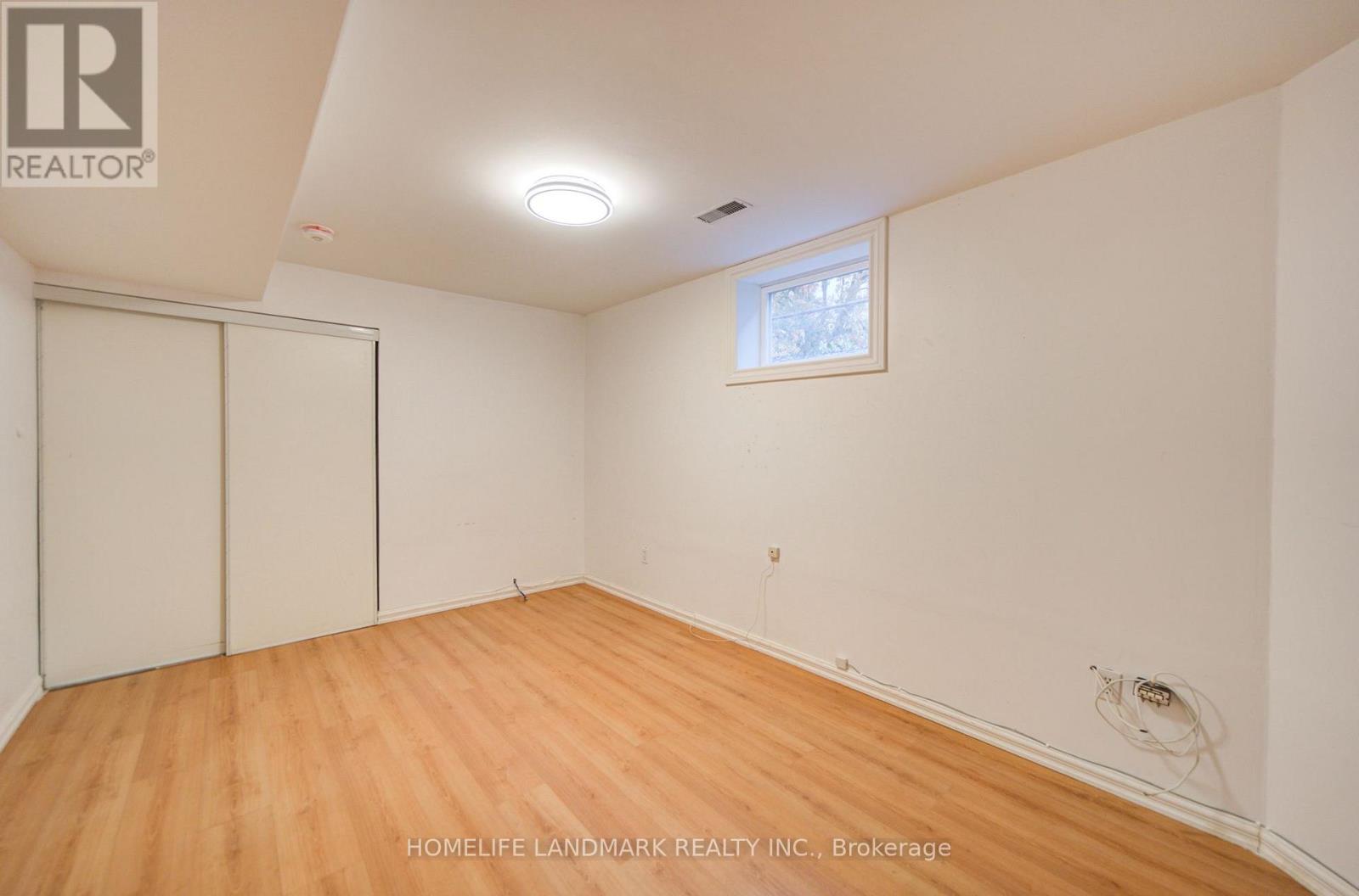 182 FINCH AVENUE E - 45