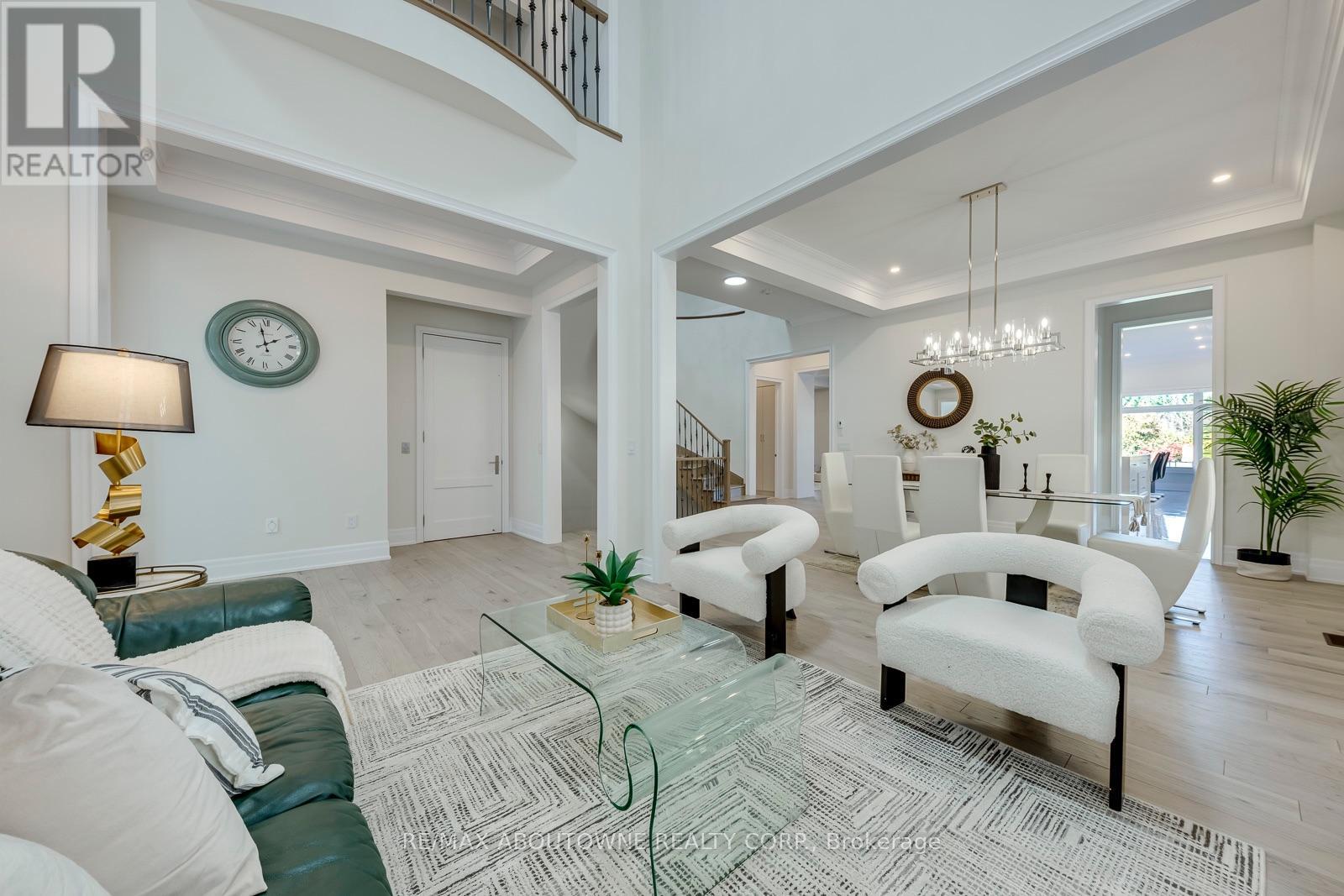 2359 Saw Whet Boulevard, Oakville, ON photo 9