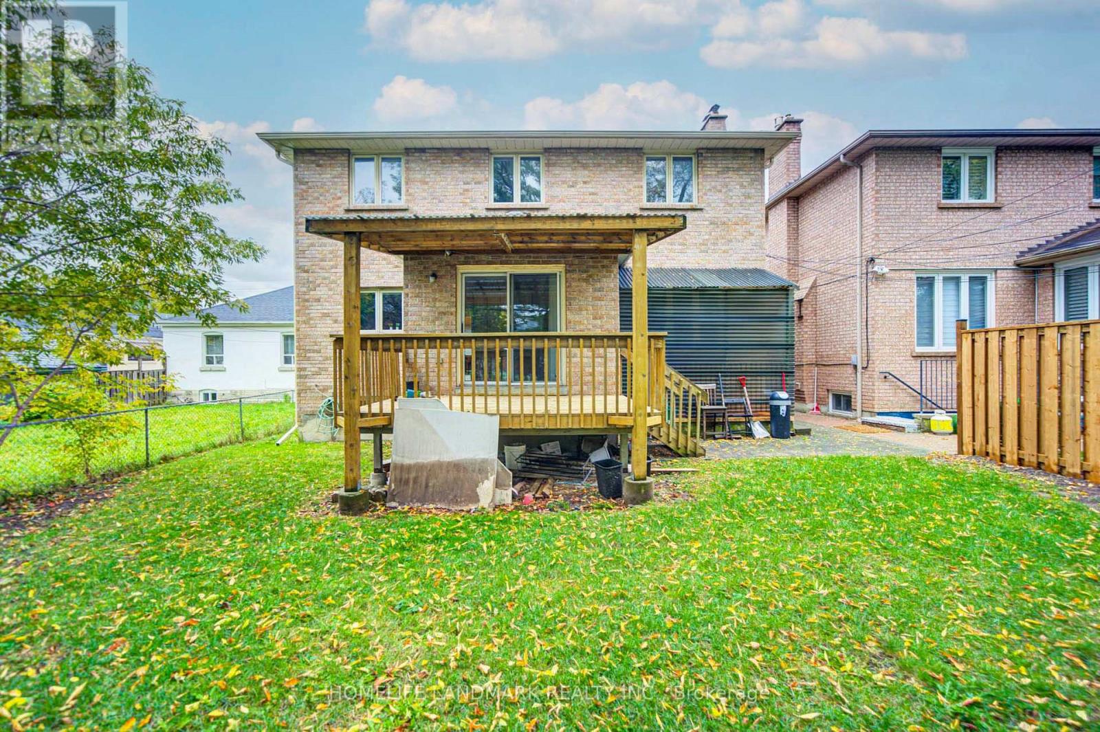 182 FINCH AVENUE E - 49