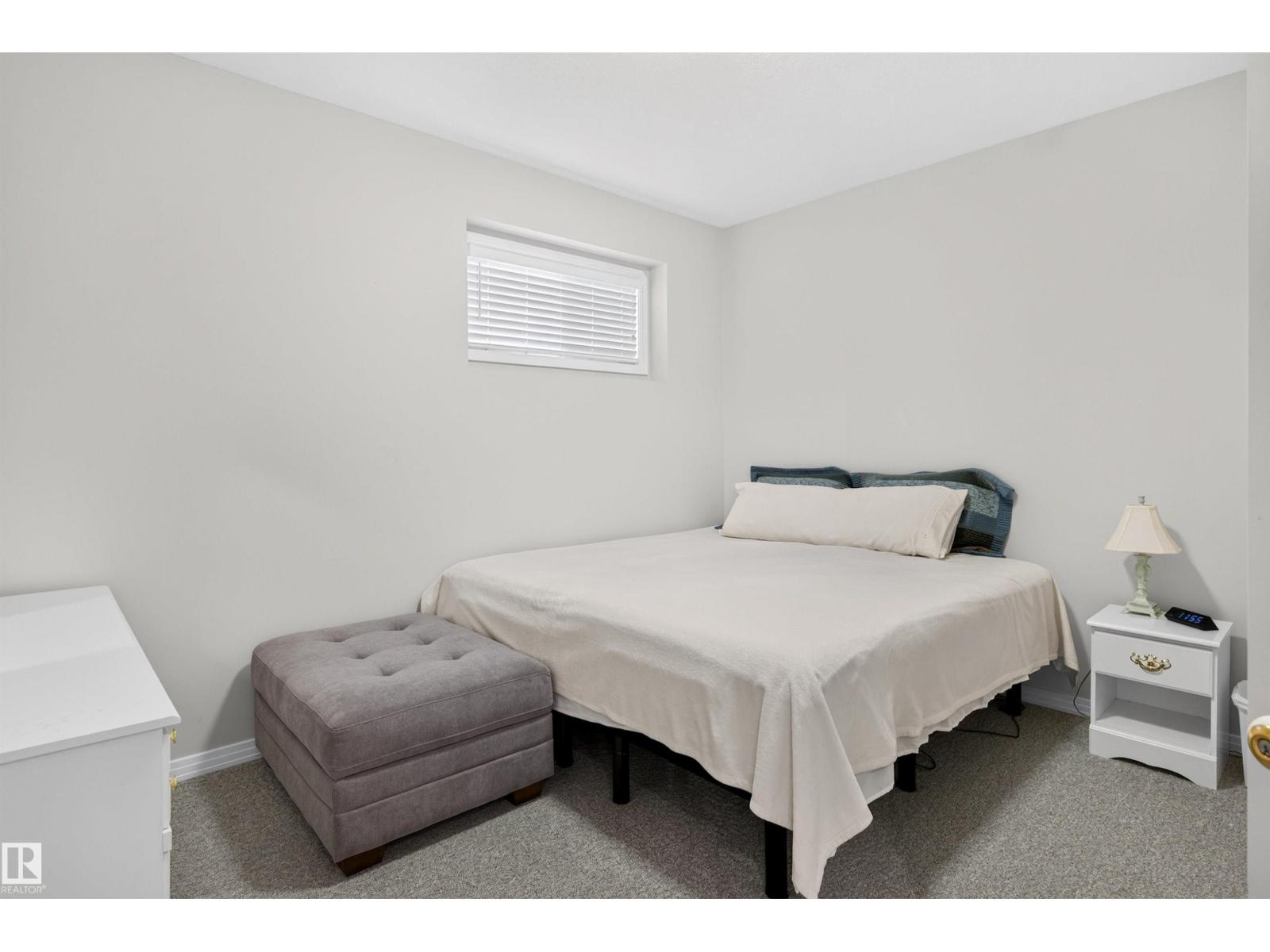 1 Onesti PL, photo 41 of 60