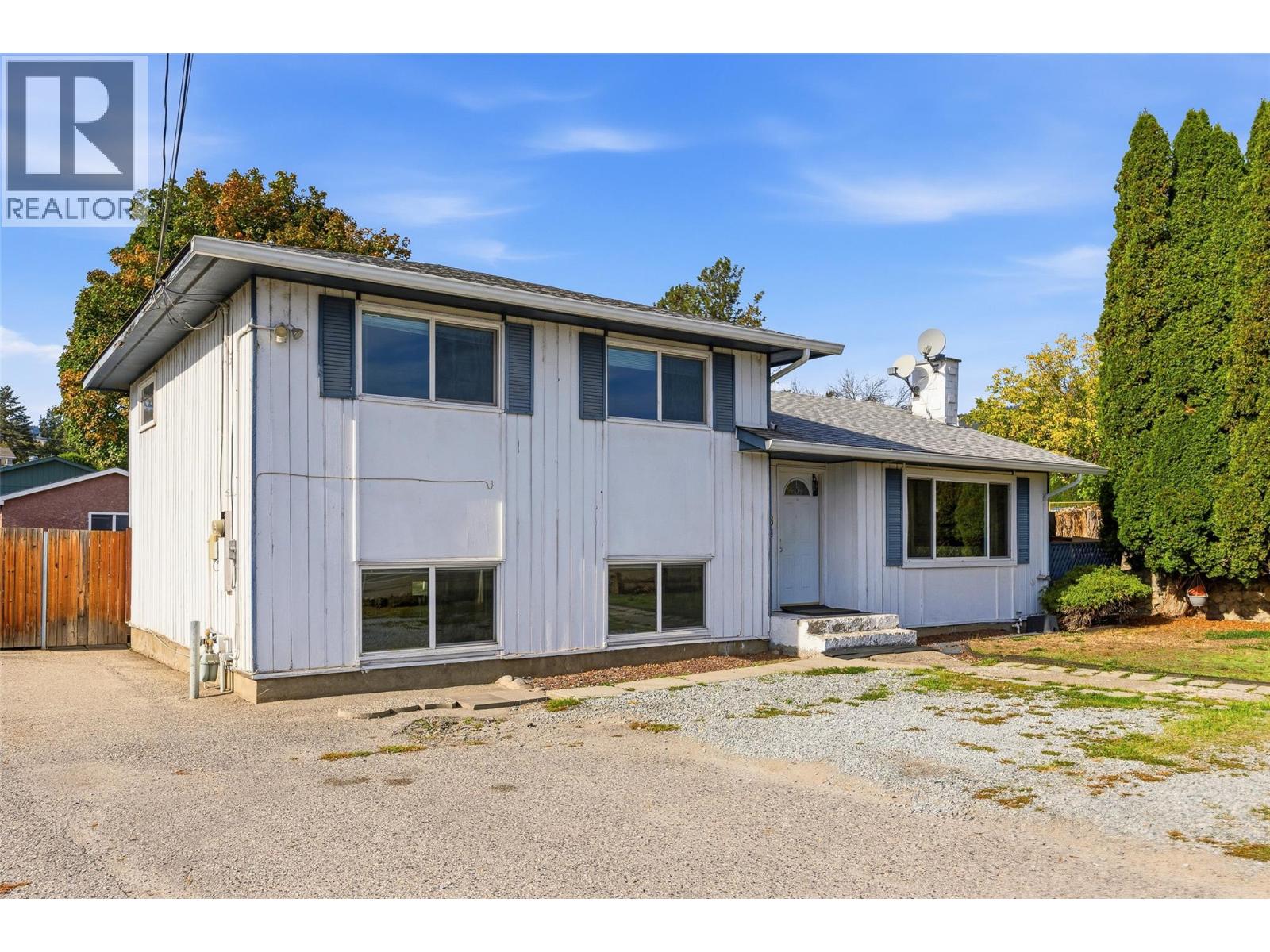 3558 Old Okanagan Highway - 9