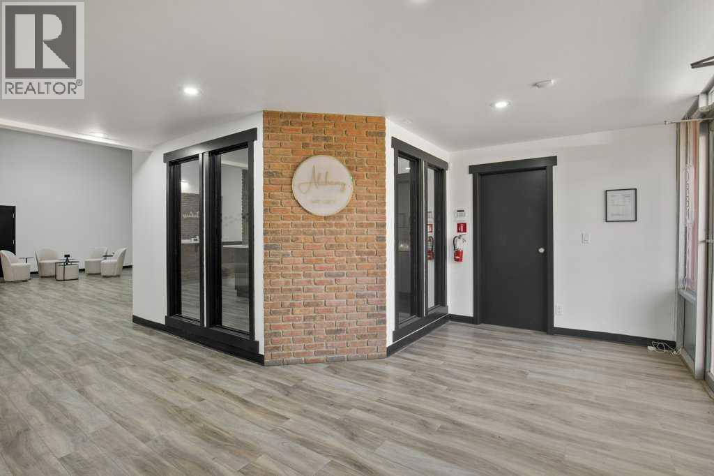 116, 5301 43 Street, Red Deer — photo 3