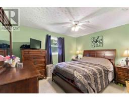 Foyer - 1130 Aalders Ave, New Minas, NS B4N3H5 Photo 9