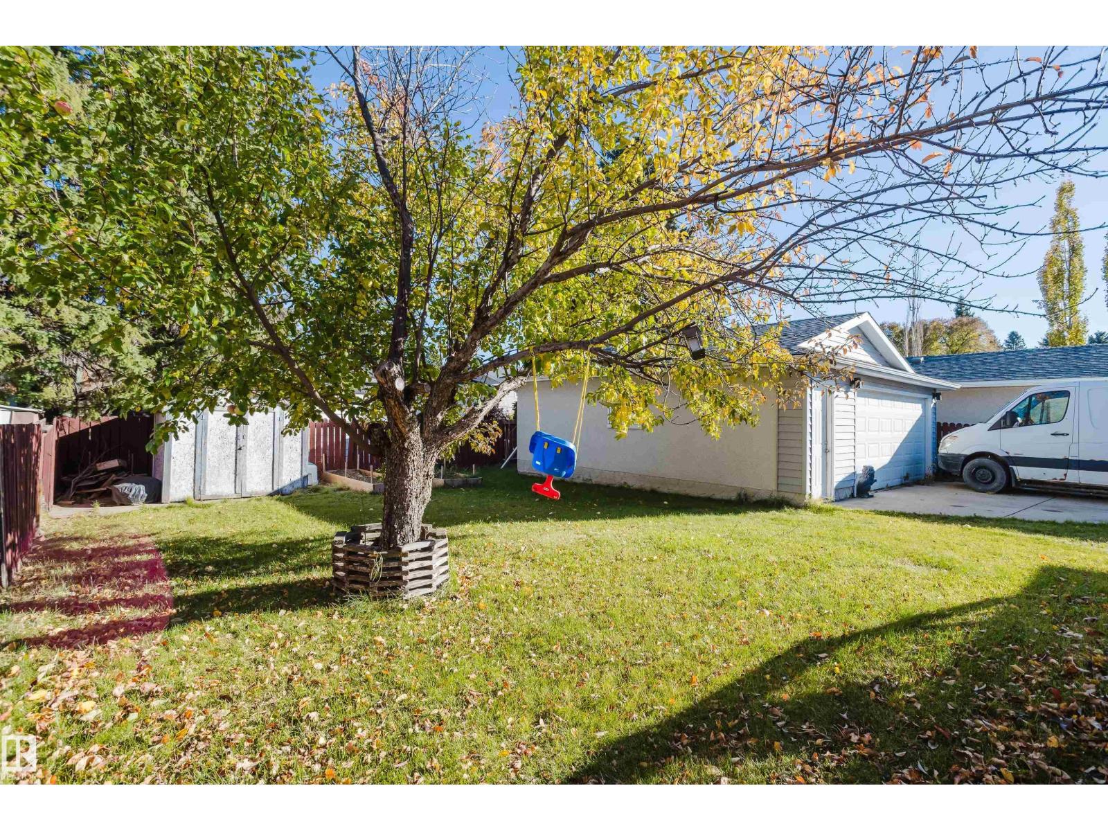 67 Starling Drive, photo 40
