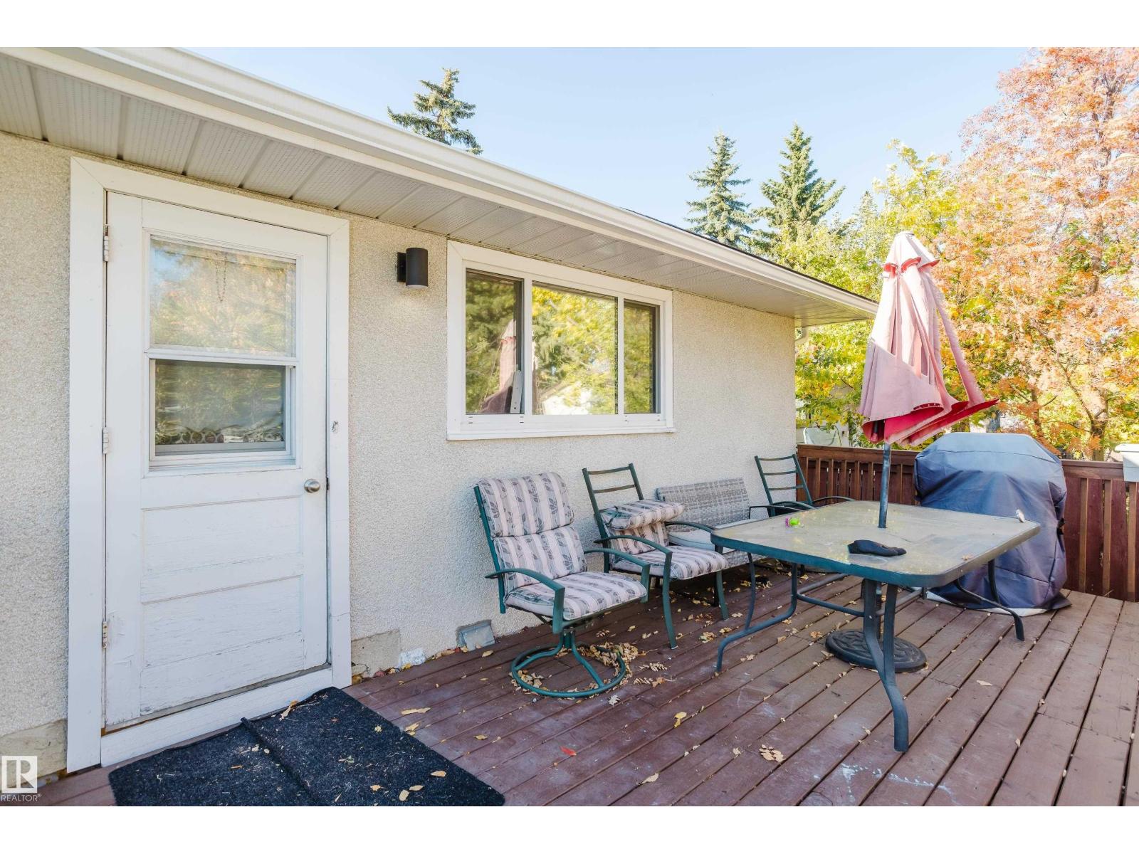 67 Starling Drive, photo 43