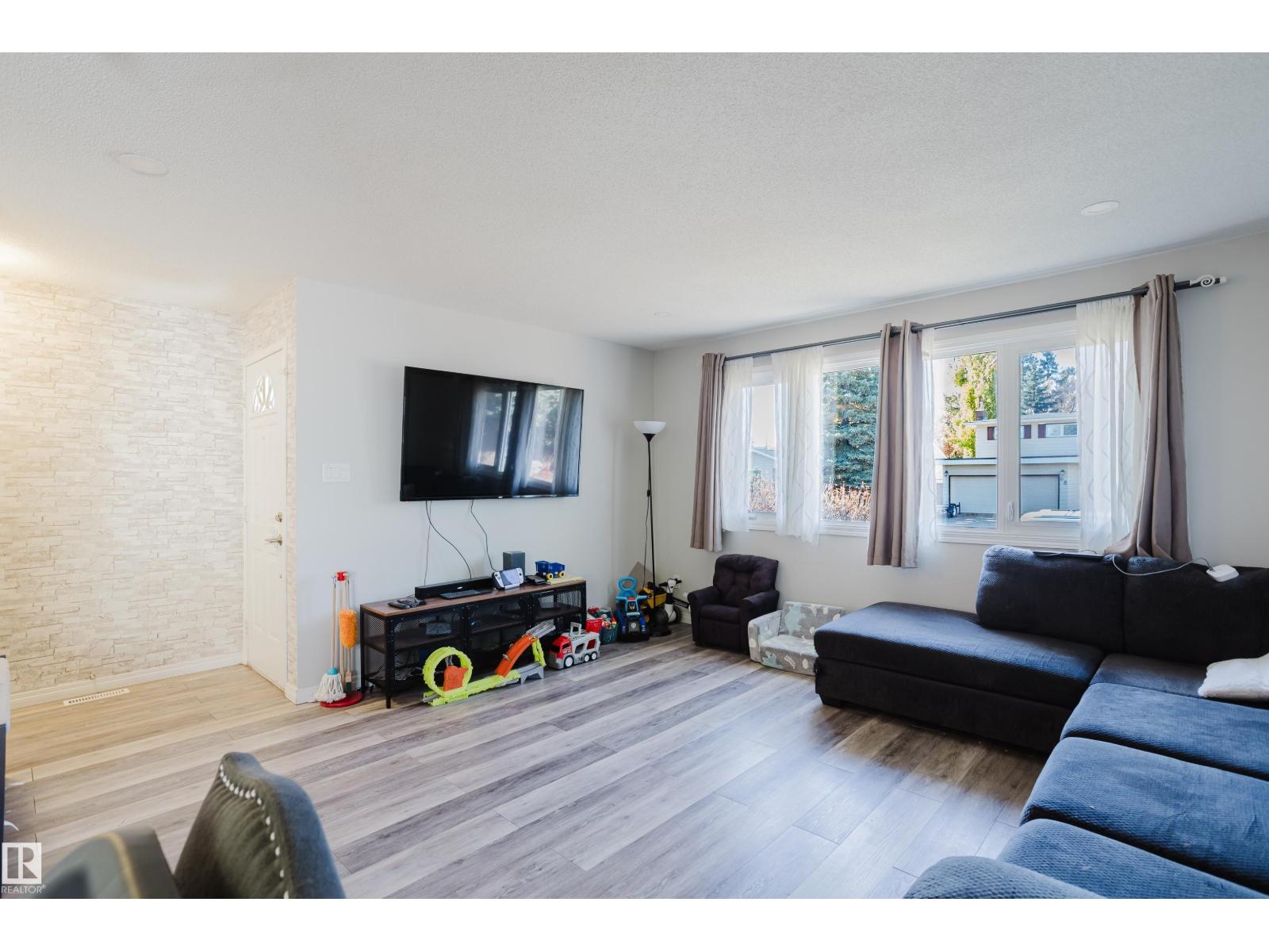 67 STARLING DR, Sherwood Park — photo 5