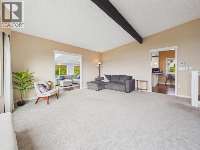 4064 WESTVIEW AVE, Powell River - Image 1