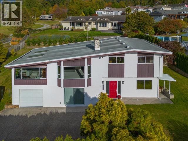 4064 WESTVIEW AVE, Powell River - Image 1