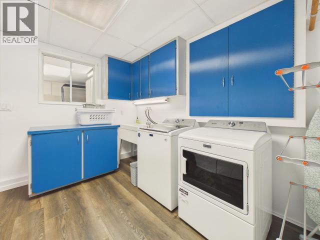 4064 WESTVIEW AVE, Powell River - Image 1