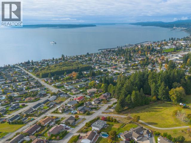 4064 WESTVIEW AVE, Powell River - Image 1