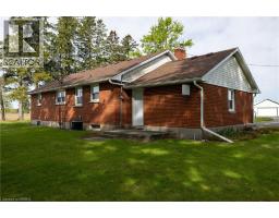 Kitchen - 522 Ellis Avenue, Brantford, ON N3T5L5 Photo 10