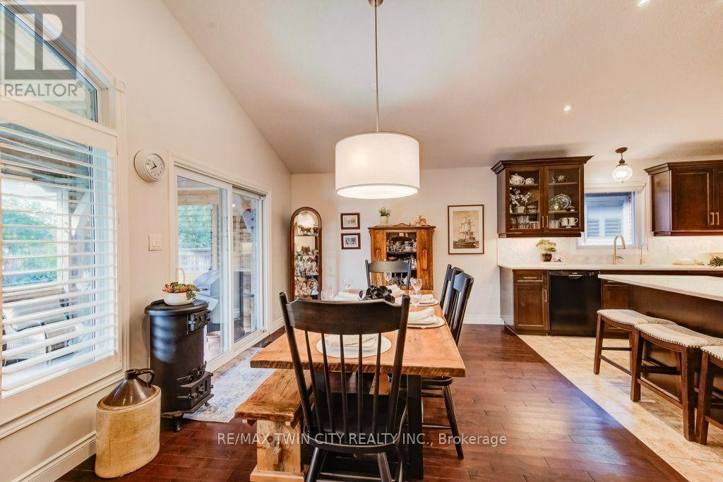 27 Coral Gables Crescent, Woolwich, ON photo 21