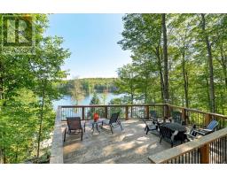Kitchen - 621 Deer Run Road, Magnetawan, ON P0A1C0 Photo 9
