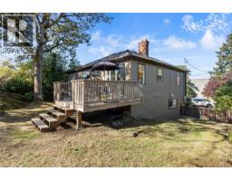 1085 Hulford St, Saanich, BC V8X3B5 Photo 36