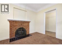 Storage - 1085 Hulford St, Saanich, BC V8X3B5 Photo 9