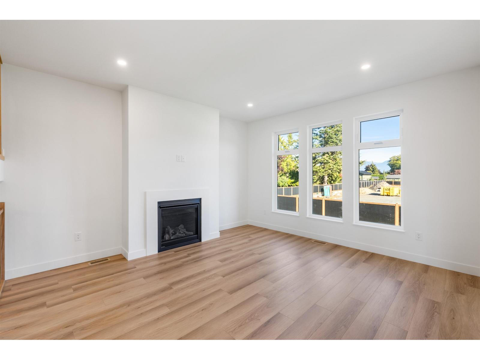 10176 BONAVISTA STREET, Fairfield Island, Chilliwack - Image 1