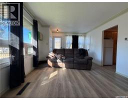 40 King Street W, Yorkton, SK S3N0T8 Photo 11