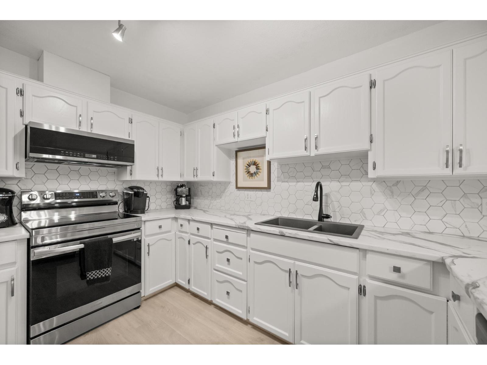 5 19649 53 AVENUE, Langley - Image 1