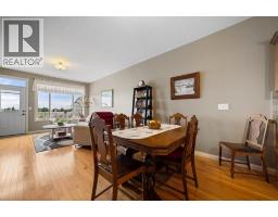 3807 75 Street, Camrose — photo 14