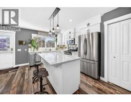 3pc Bathroom - 151 Fireside Parkway, Cochrane, AB T4C0V7 Photo 9