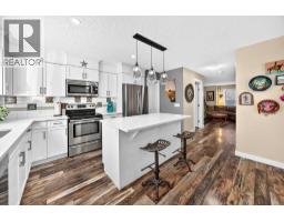 151 Fireside Parkway, Cochrane, AB T4C0V7 Photo 14