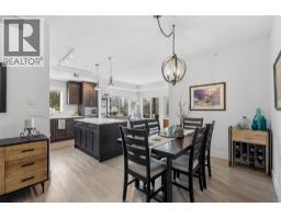 Living room - 4380 Lakeshore Road Unit# Ph21, Kelowna, BC V1W5H5 Photo 9