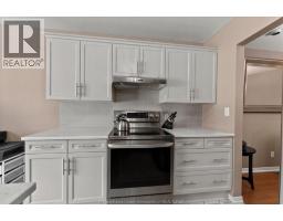 Dining room - 2935 Mckay Avenue, Windsor, ON N9E2R1 Photo 11
