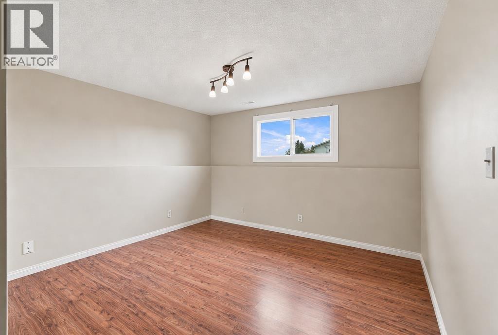 Listing photo – 4612 Womacks, Blackfalds