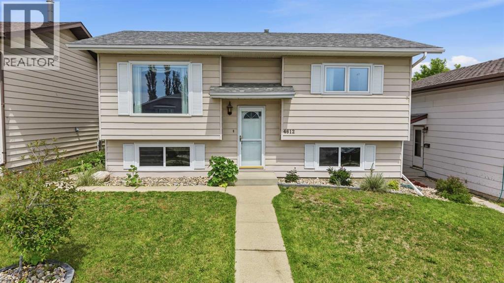 Listing photo – 4612 Womacks, Blackfalds