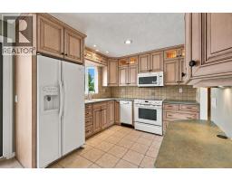 Family room - 4612 Womacks, Blackfalds, AB T0M0J0 Photo 9