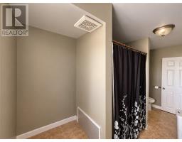 660 Notre-dame Avenue Unit# 3, Azilda, ON P3C5L2 Photo 8