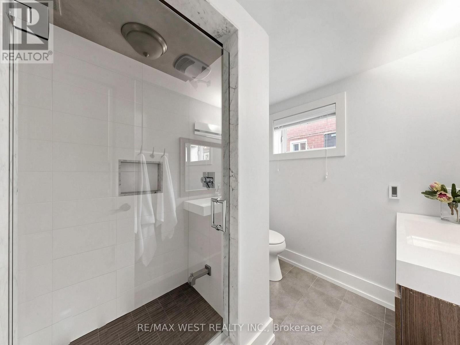 151 PALM DRIVE - 38