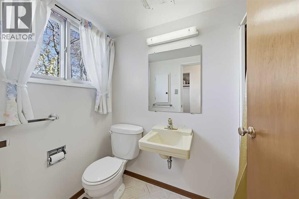 210 2 Avenue SE, High River — photo 19