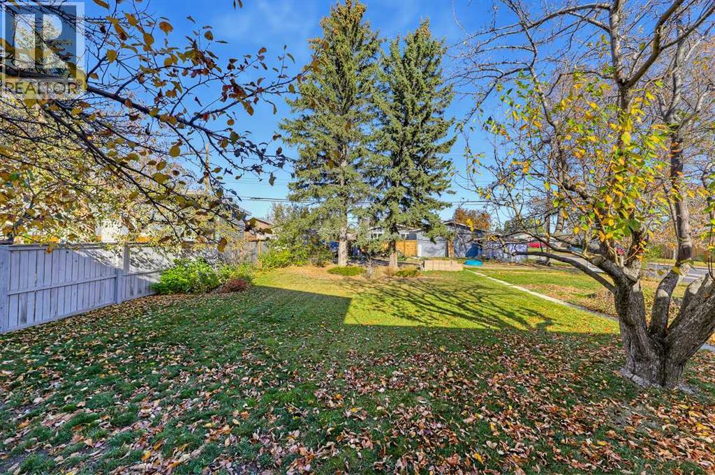 210 2 Avenue SE, High River — photo 30