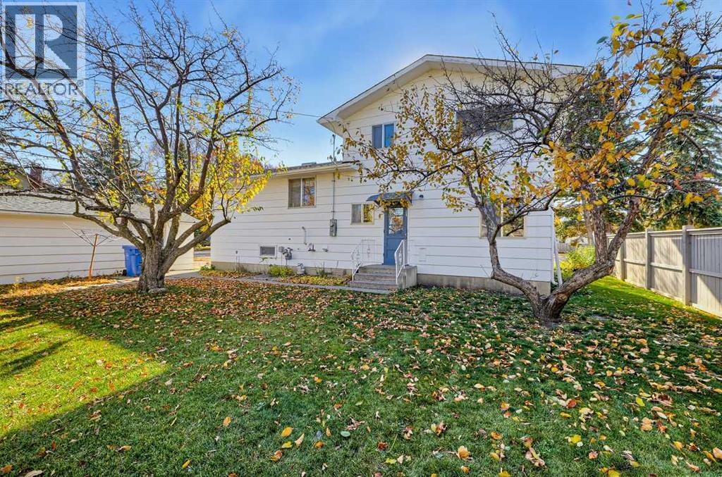 210 2 Avenue SE, High River — photo 32