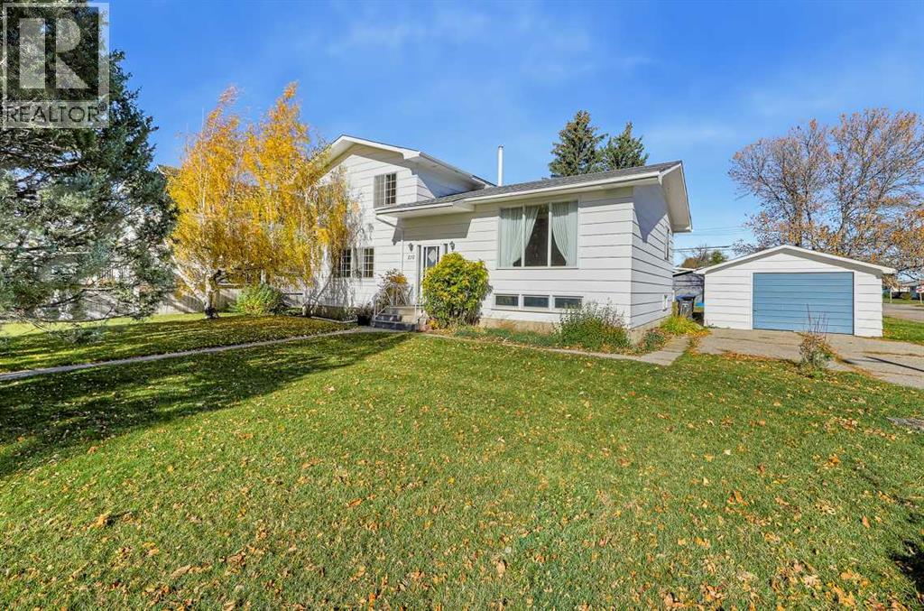 210 2 Avenue SE photo 37