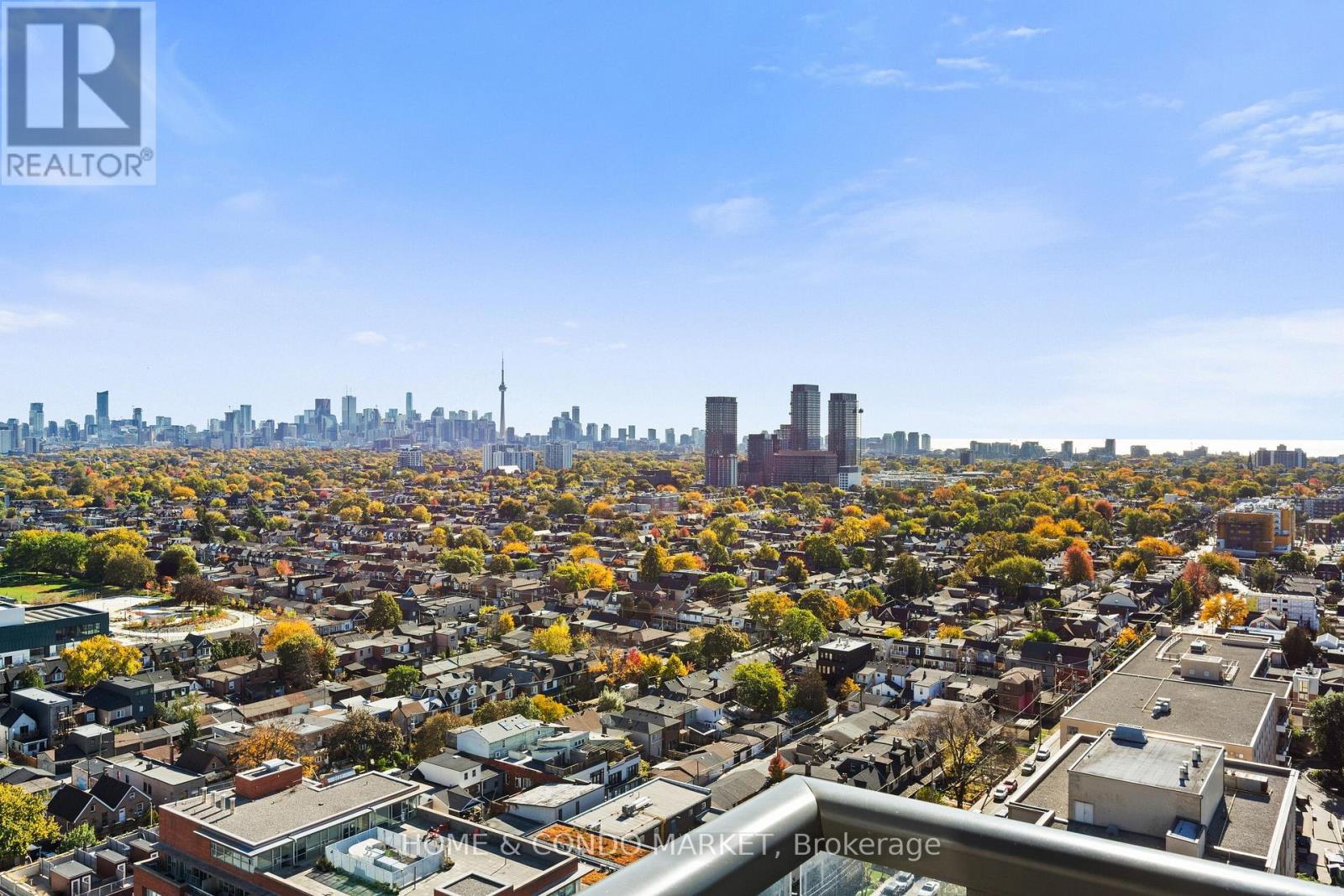 #2404 1410 DUPONT STREET - 24